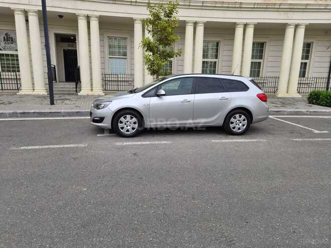 Opel Astra 2014, 280,000 km - 1.6 l - Bakı