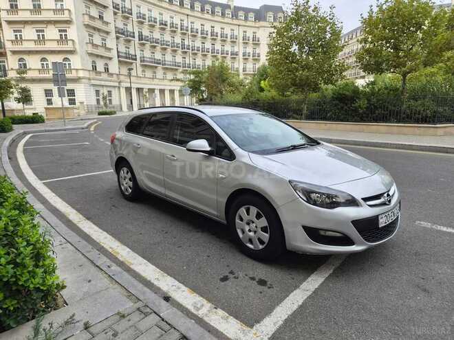Opel Astra 2014, 280,000 km - 1.6 l - Bakı