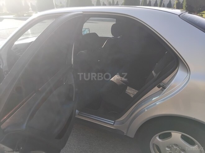 Mercedes E 200 1998, 340,000 km - 2.0 l - Gəncə
