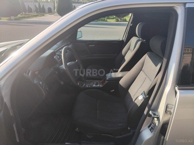 Mercedes E 200 1998, 340,000 km - 2.0 l - Gəncə