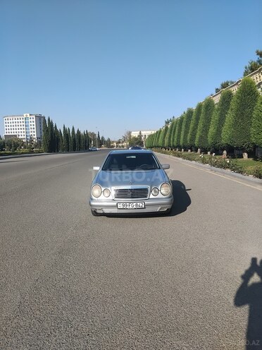 Mercedes E 200 1998, 340,000 km - 2.0 l - Gəncə