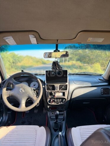 Nissan Sunny 2005, 400,000 km - 1.6 л - Beyləqan