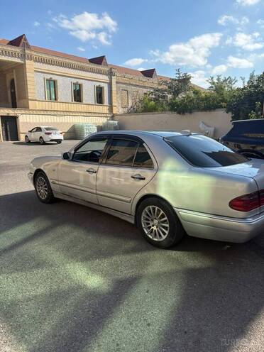 Mercedes E 280 1996, 441,985 km - 2.8 l - Gəncə