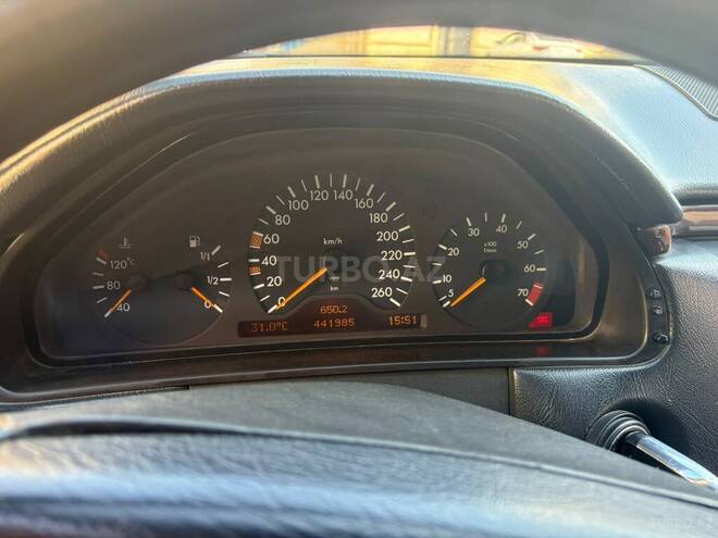 Mercedes E 280 1996, 441,985 km - 2.8 l - Gəncə