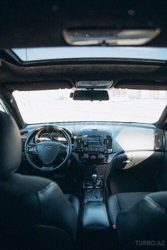 Hyundai i30 2007, 250,000 km - 1.6 л - Bakı