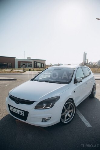 Hyundai i30 2007, 250,000 km - 1.6 л - Bakı