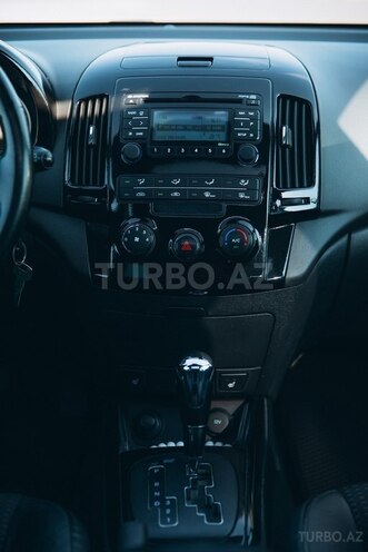 Hyundai i30 2007, 250,000 km - 1.6 л - Bakı