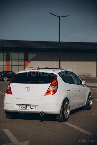 Hyundai i30 2007, 250,000 km - 1.6 л - Bakı