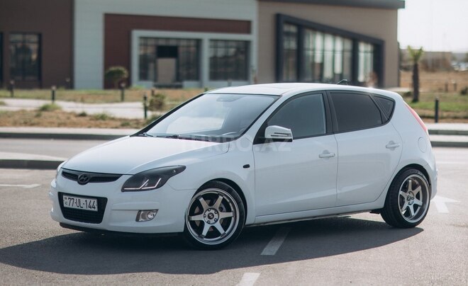 Hyundai i30 2007, 250,000 km - 1.6 л - Bakı