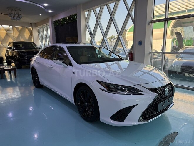 Lexus ES 300h 2023, 31,000 km - 2.5 l - Bakı