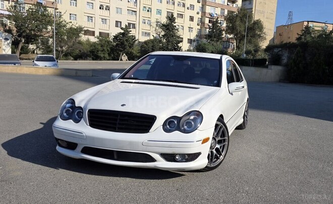 Mercedes C 200 2002, 260,000 km - 2.0 l - Bakı