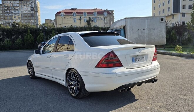 Mercedes C 200 2002, 260,000 km - 2.0 l - Bakı