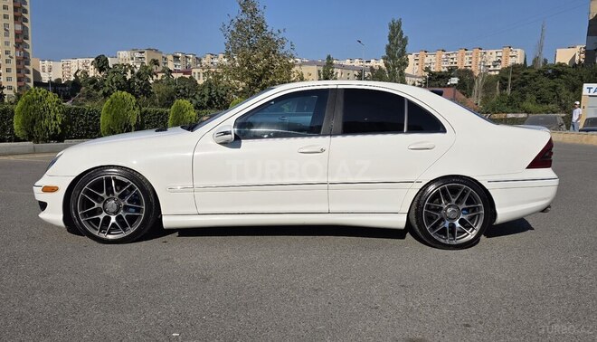 Mercedes C 200 2002, 260,000 km - 2.0 l - Bakı