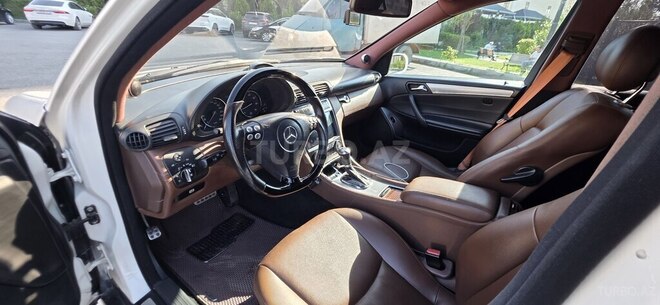 Mercedes C 200 2002, 260,000 km - 2.0 l - Bakı