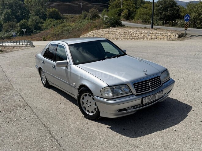 Mercedes C 200 2000, 224,000 km - 2.0 л - Ağcabədi