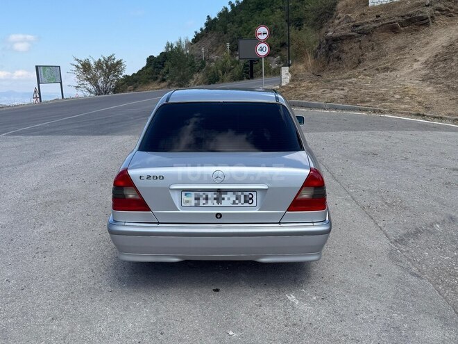 Mercedes C 200 2000, 224,000 km - 2.0 л - Ağcabədi