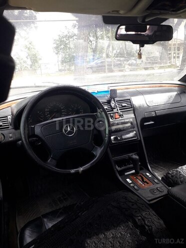 Mercedes C 200 1996, 476,000 km - 2.0 l - Xudat