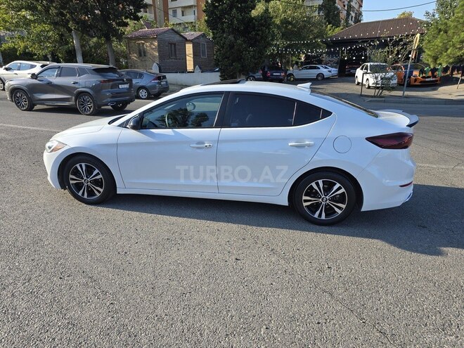 Hyundai Elantra 2017, 186,684 km - 2.0 l - Bakı