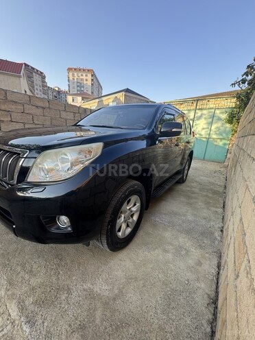 Toyota Land Cruiser Prado 2012, 200,000 km - 2.7 л - Bakı