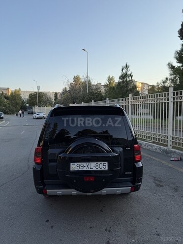Mitsubishi Pajero 2011, 228,000 km - 3.5 l - Bakı