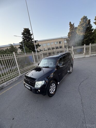 Mitsubishi Pajero 2011, 228,000 km - 3.5 l - Bakı