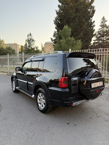 Mitsubishi Pajero 2011, 228,000 km - 3.5 l - Bakı