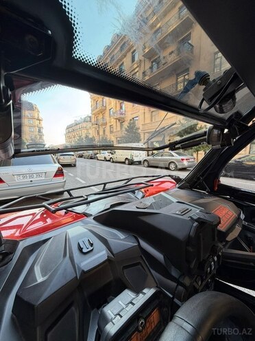 Can-Am  2019, 4,300 km - 1.0 l - Bakı