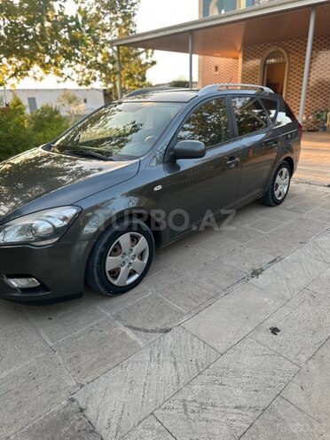 Kia  2011, 372,000 km - 1.6 l - Hacıqabul