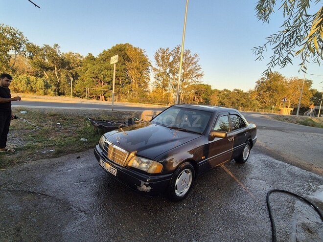 Mercedes C 180 1995, 280,000 km - 1.8 л - Mingəçevir
