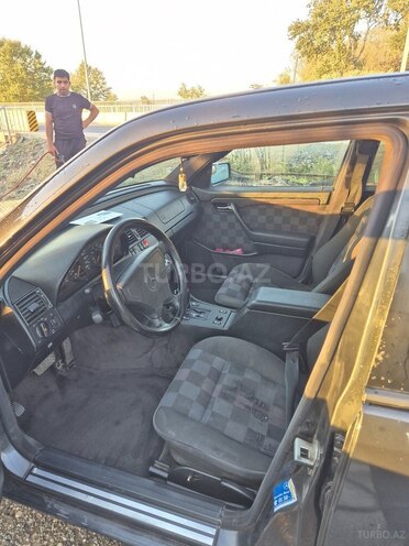 Mercedes C 180 1995, 280,000 km - 1.8 л - Mingəçevir
