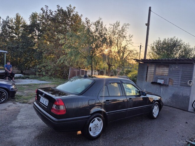 Mercedes C 180 1995, 280,000 km - 1.8 л - Mingəçevir