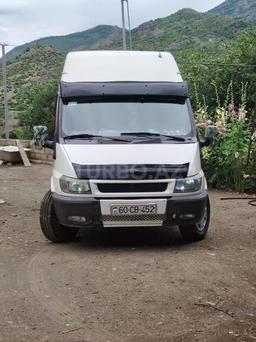 Ford Transit 2003, 496,235 km - 2.4 л - Tovuz