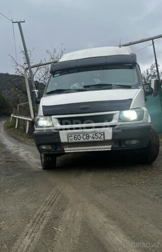 Ford Transit 2003, 496,235 km - 2.4 л - Tovuz