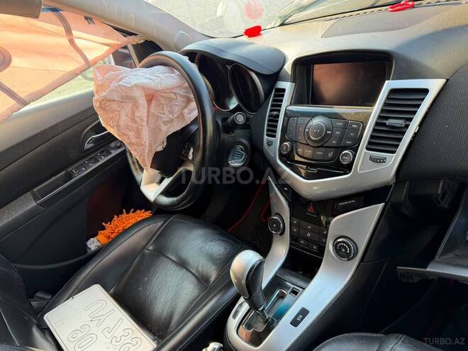 Chevrolet Cruze 2015, 290,000 km - 1.4 л - Bakı