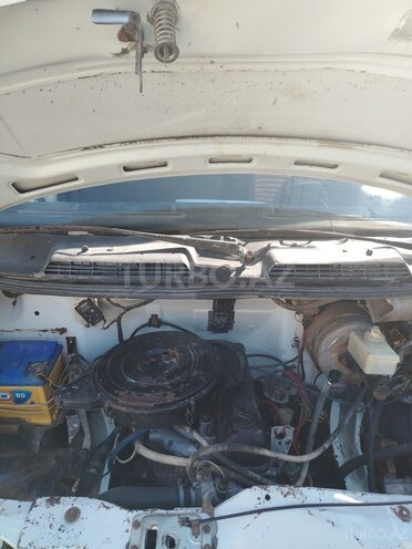 GAZ 2705 1999, 99,280 km - 2.4 l - Quba