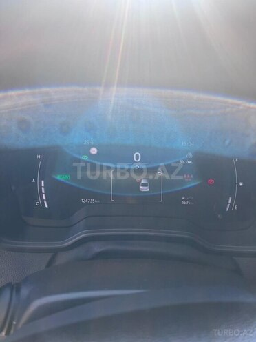 Toyota Corolla 2024, 124,000 km - 1.8 l - Bakı