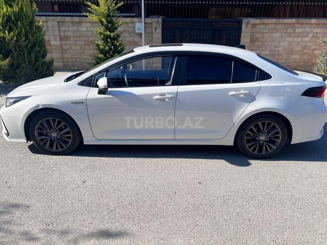 Toyota Corolla 2024, 124,000 km - 1.8 l - Bakı