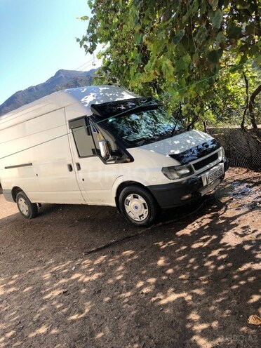 Ford Transit 2003, 496,235 km - 2.4 л - Tovuz