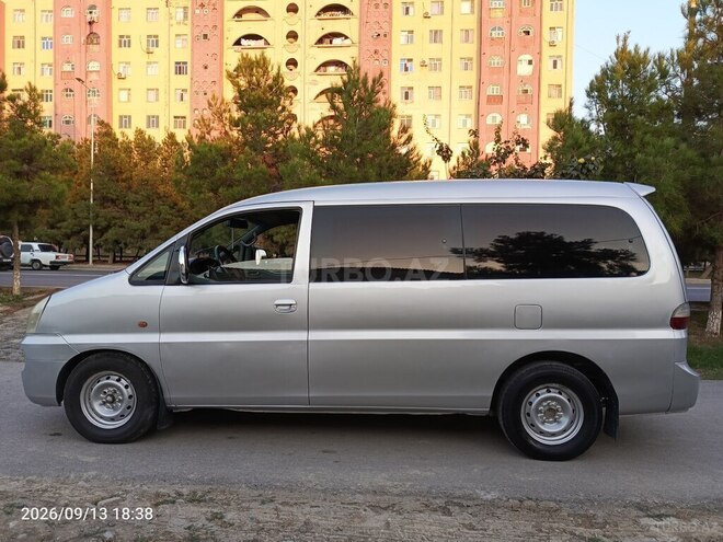 Hyundai H-1 2007, 503,000 km - 2.5 л - Şirvan