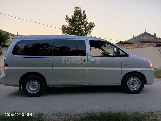 Hyundai H-1 2007, 503,000 km - 2.5 л - Şirvan
