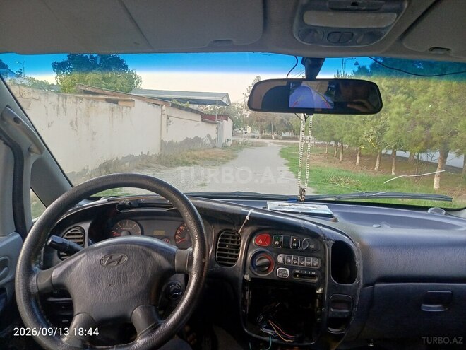 Hyundai H-1 2007, 503,000 km - 2.5 л - Şirvan