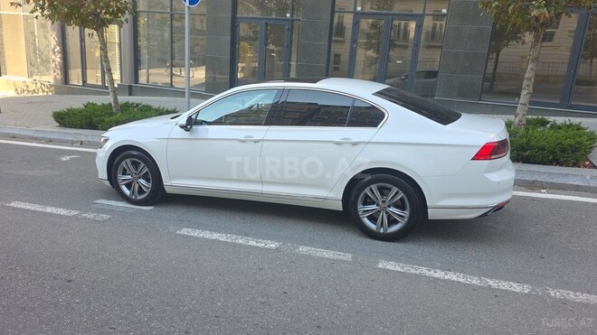 Volkswagen Passat 2021, 103,000 km - 1.4 л - Bakı