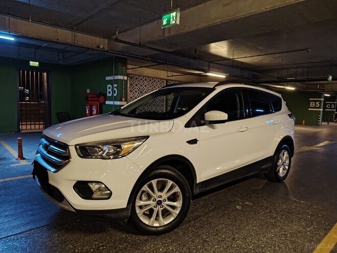 Ford Escape 2018, 142,000 km - 1.5 l - Bakı