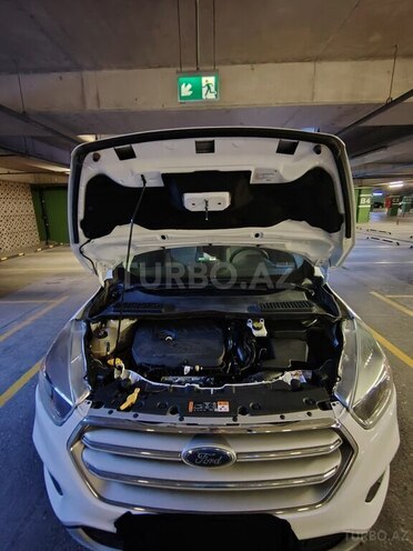 Ford Escape 2018, 142,000 km - 1.5 l - Bakı