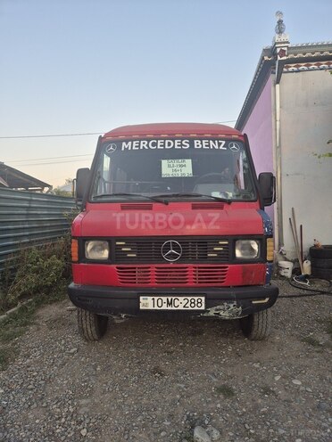 Mercedes 208 D 1995, 123,455 km - 2.5 l - Ağdam