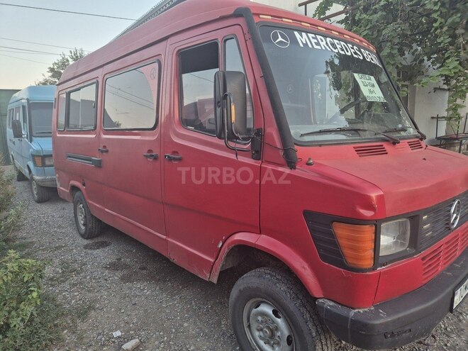 Mercedes 208 D 1995, 123,455 km - 2.5 l - Ağdam