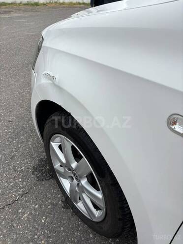 Volkswagen Polo 2013, 170,000 km - 1.6 l - Bakı