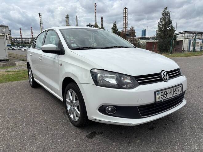 Volkswagen Polo 2013, 170,000 km - 1.6 l - Bakı