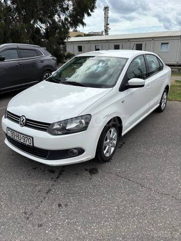 Volkswagen Polo 2013, 170,000 km - 1.6 l - Bakı