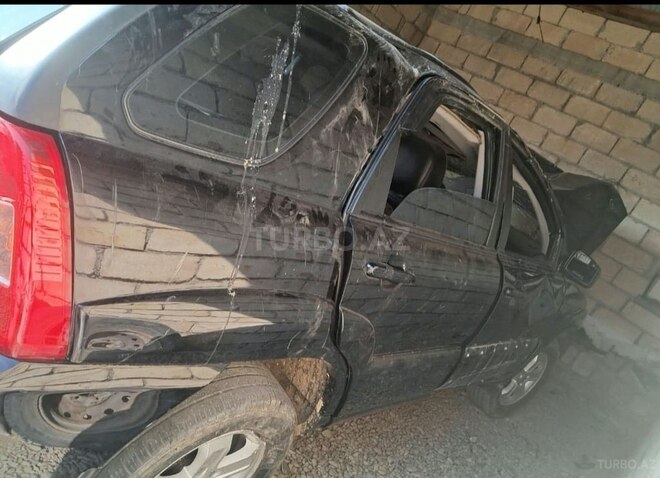 Kia Sportage 2008, 214,350 km - 2.0 l - Bakı